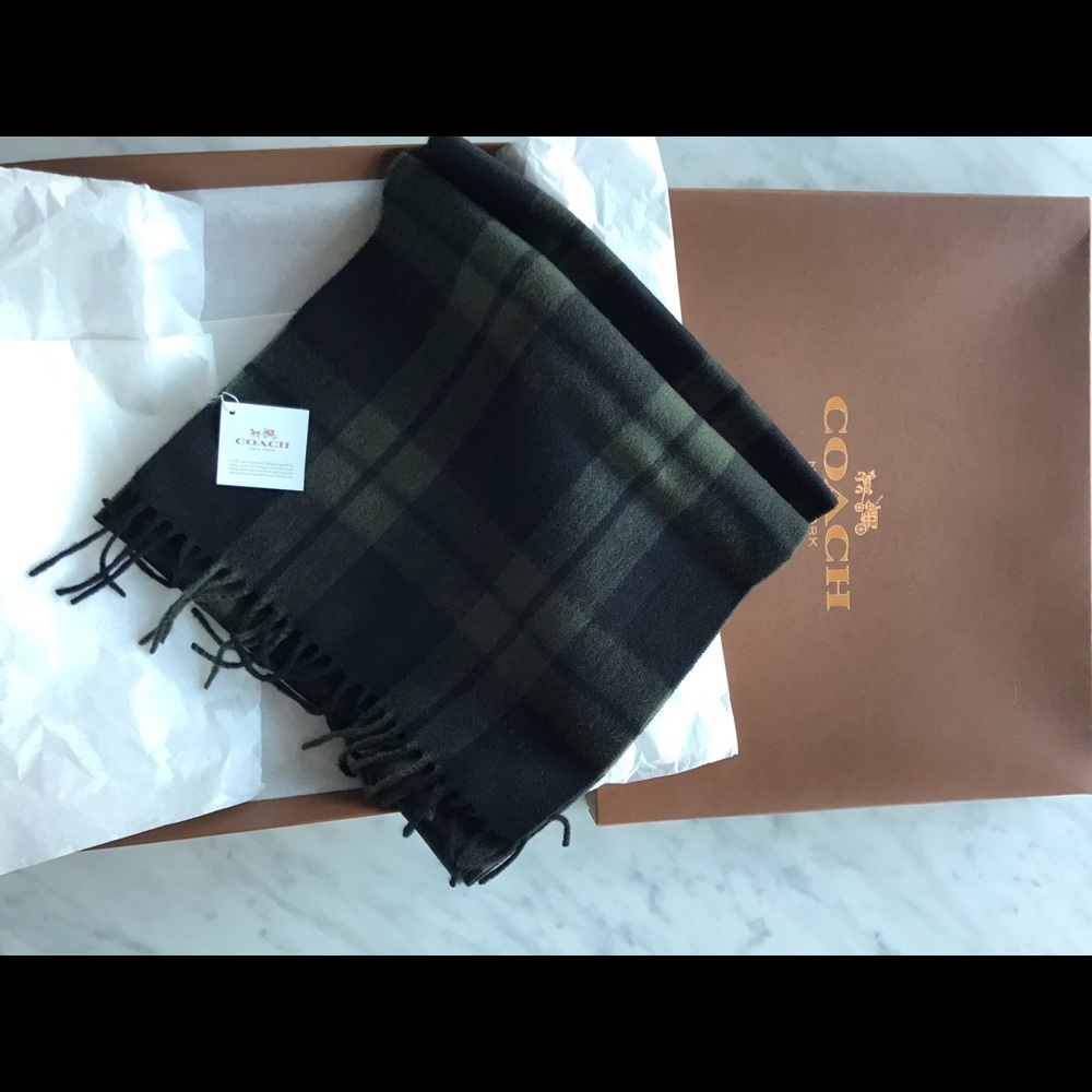 Coach scarf